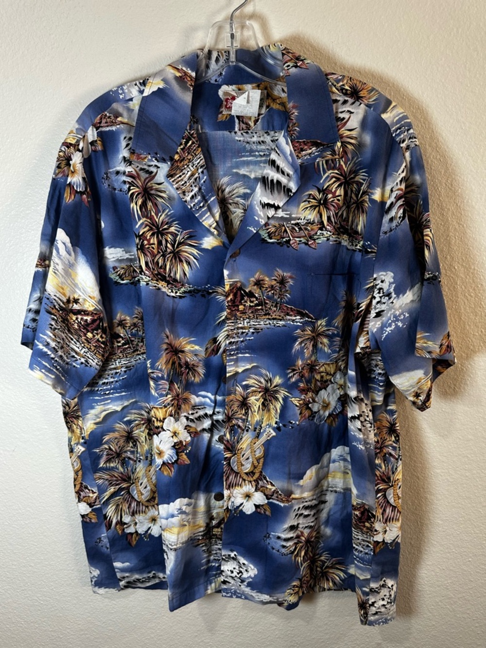 Vintage Hilo Hattie Hawaiin shirt  Blue Tropical Shirt‎ size XL